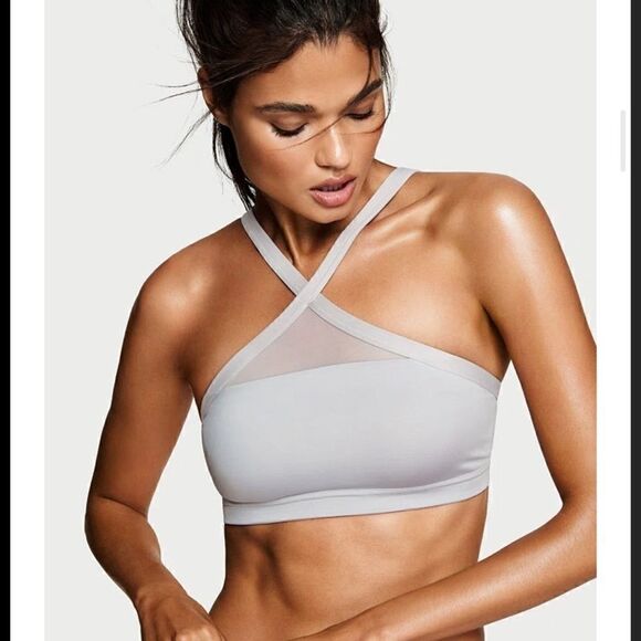 Victoria’s Secret Sport Cross-front Mesh-detail Multicolor Non-padded Sports Bra - Picture 8 of 8